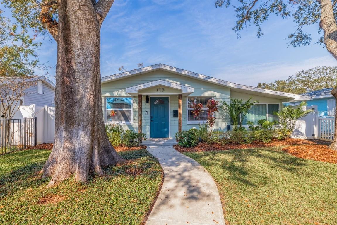 713 43rd Ave., St Petersburg, FL 33703