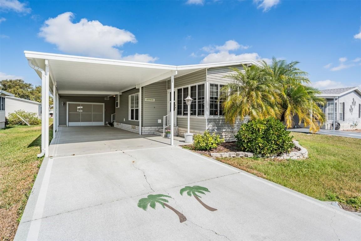 36645 Kay Ave., Zephyrhills, FL 33542