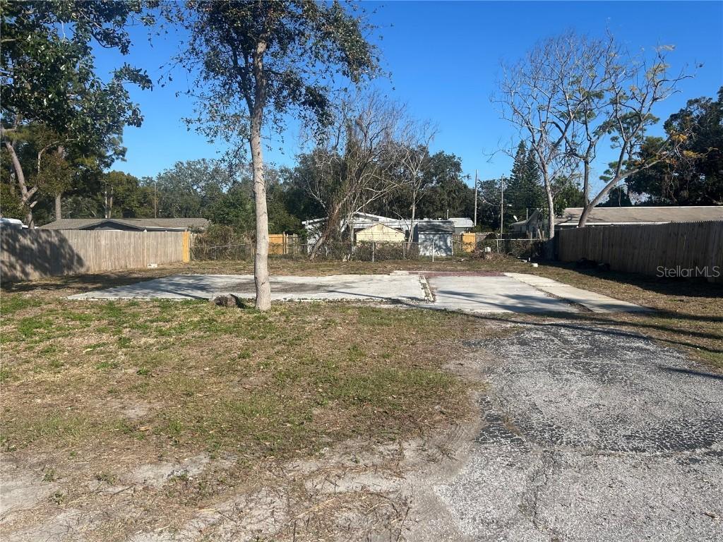 2046 Calusa Tr., Holiday, FL 34690