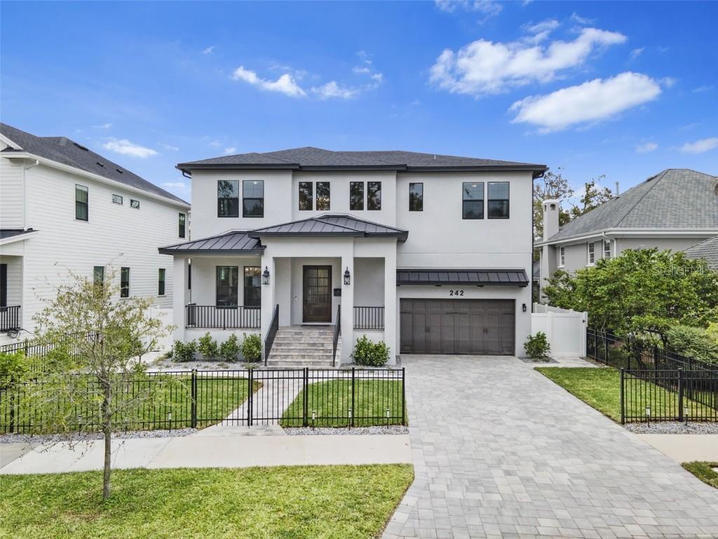 242 Estado Way, St Petersburg, FL 33704