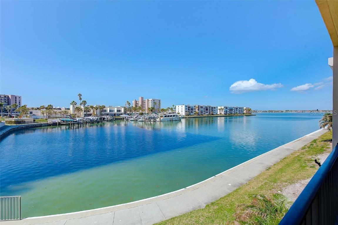 7420 Bay Island Dr. #281, South Pasadena, FL 33707