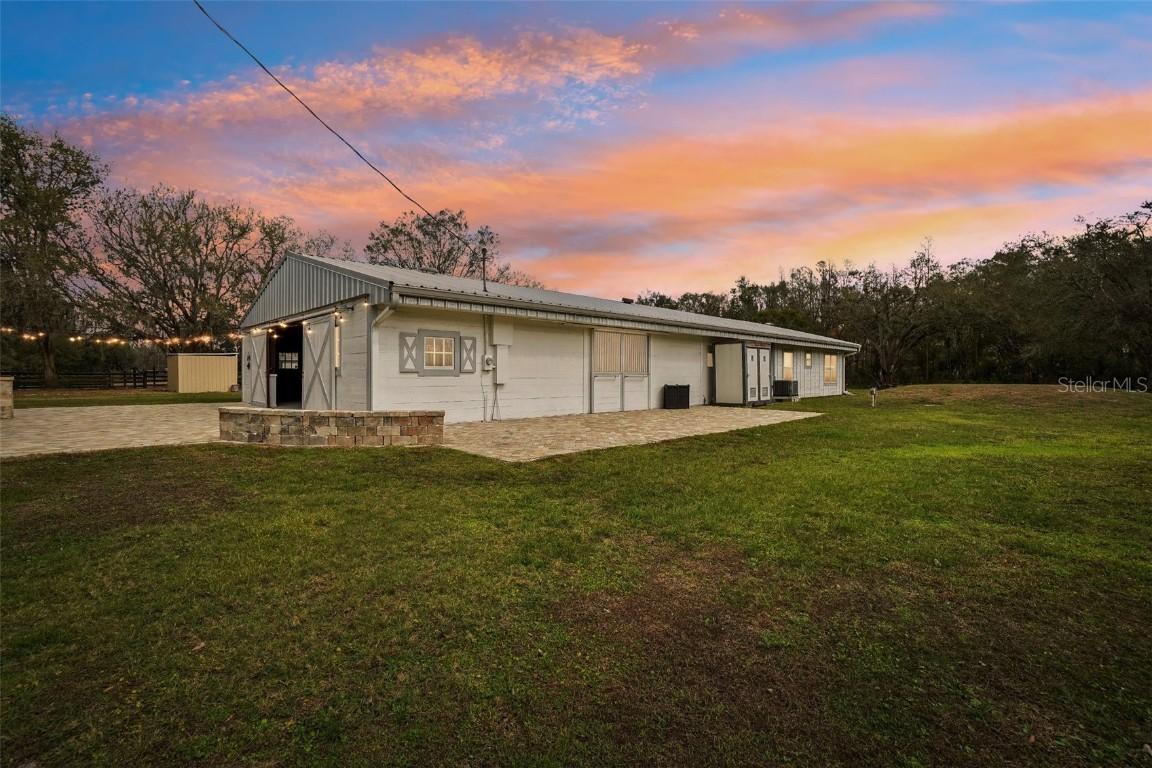 2040 Underwood Ln., Zephyrhills, FL 33540