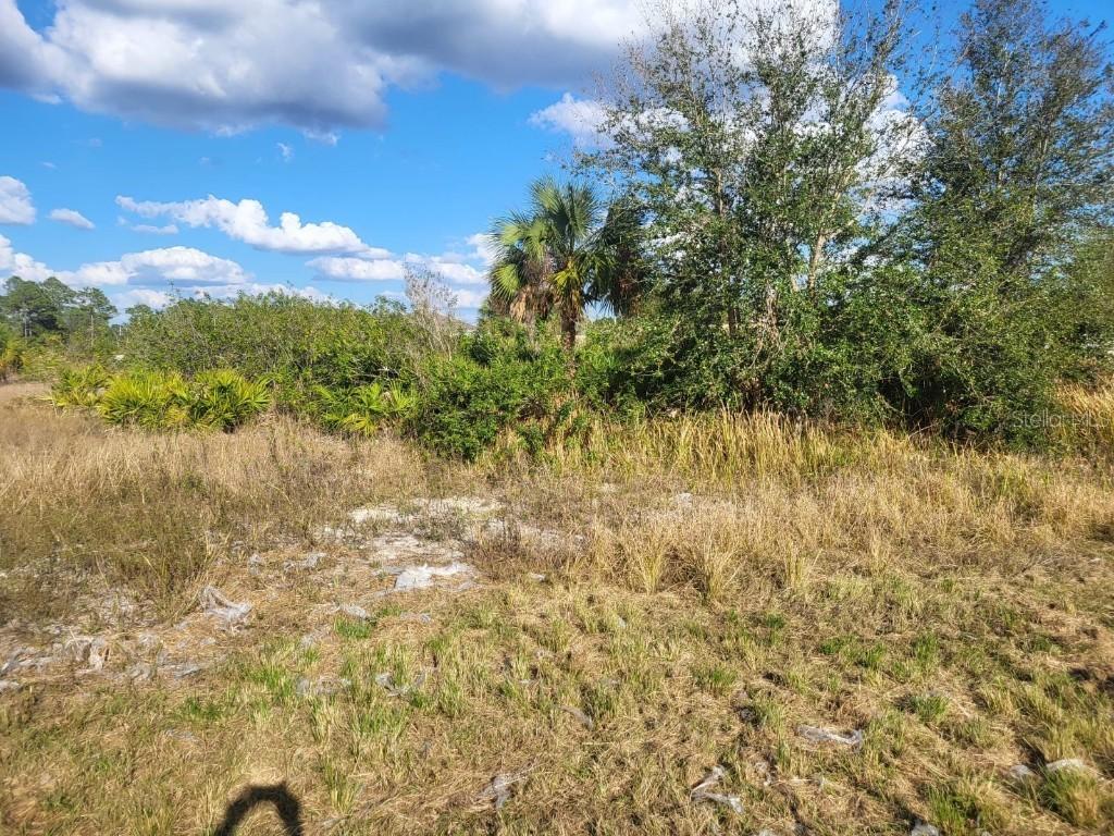 2602 Karen Cir., Lehigh Acres, FL 33971