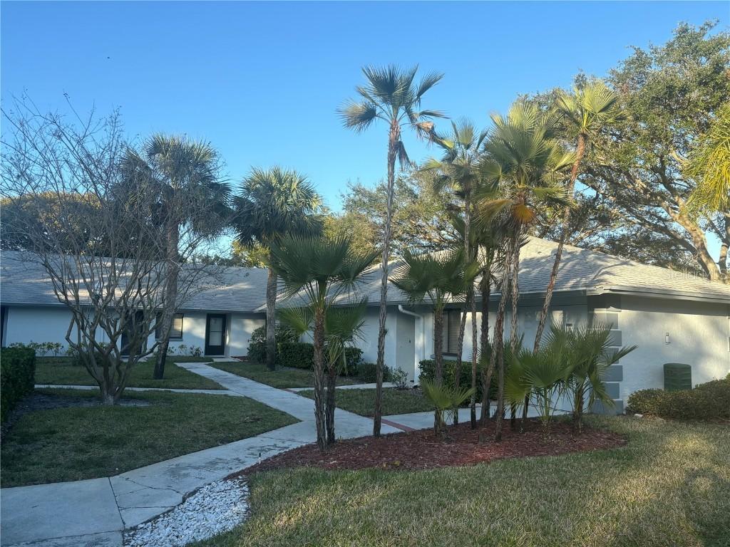 2765 Countryside Blvd. #106, Clearwater, FL 33761