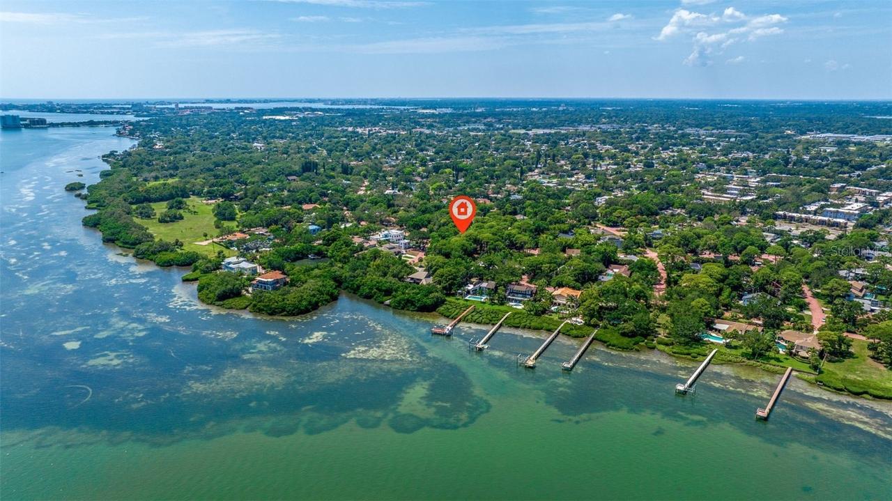 1321 Serpentine Dr., St Petersburg, FL 33705