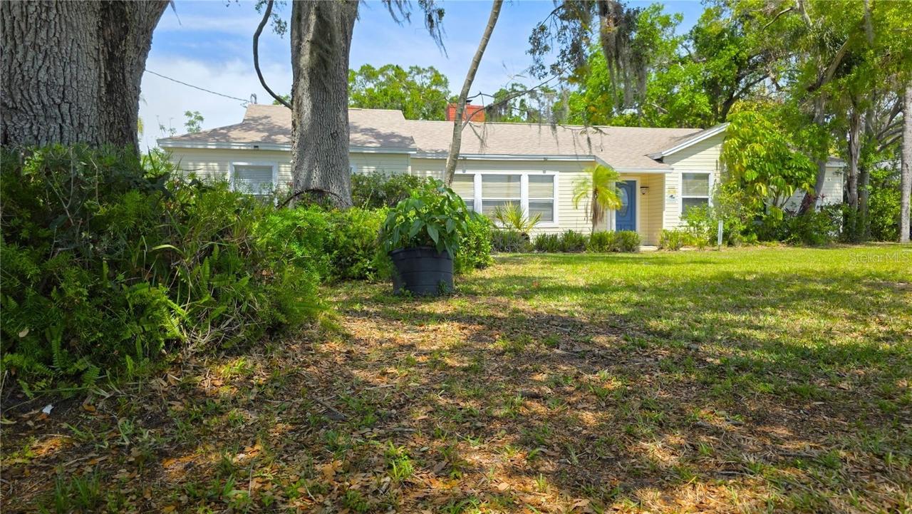 1372 Palmetto St., Clearwater, FL 33755