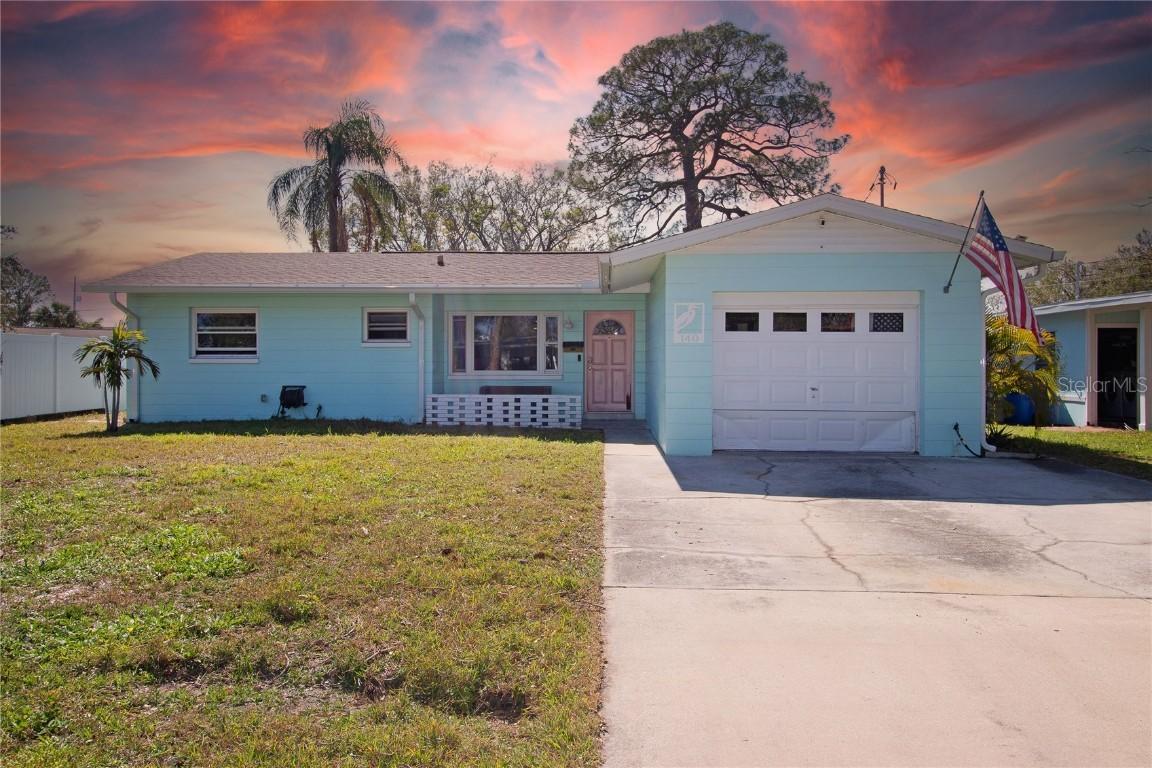 140 89th Ave., St Petersburg, FL 33702