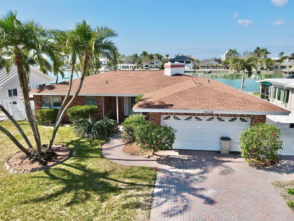 10114 Yacht Club Dr., Treasure Island, FL 33706