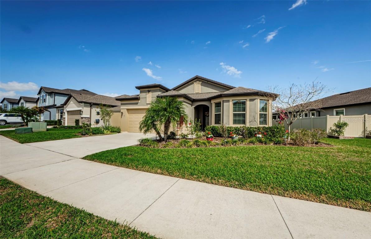 7580 Pool Compass Loop, Wesley Chapel, FL 33545