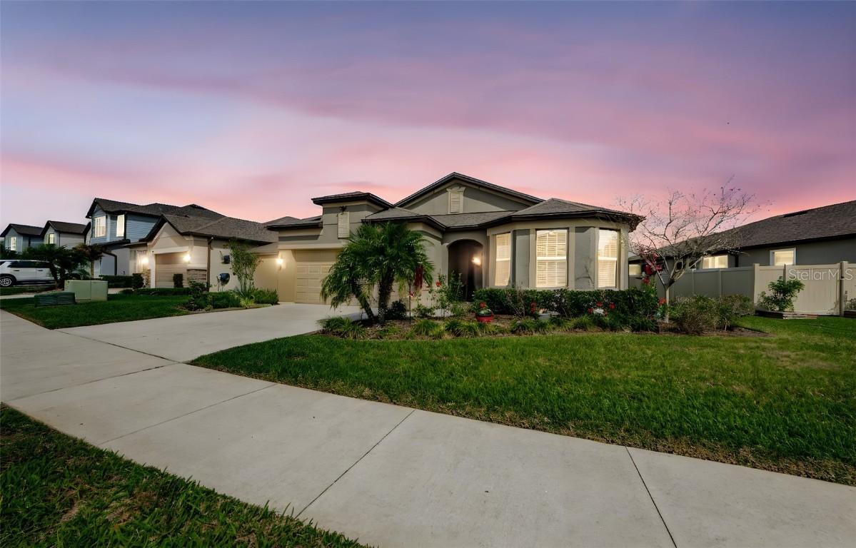 7580 Pool Compass Loop, Wesley Chapel, FL 33545