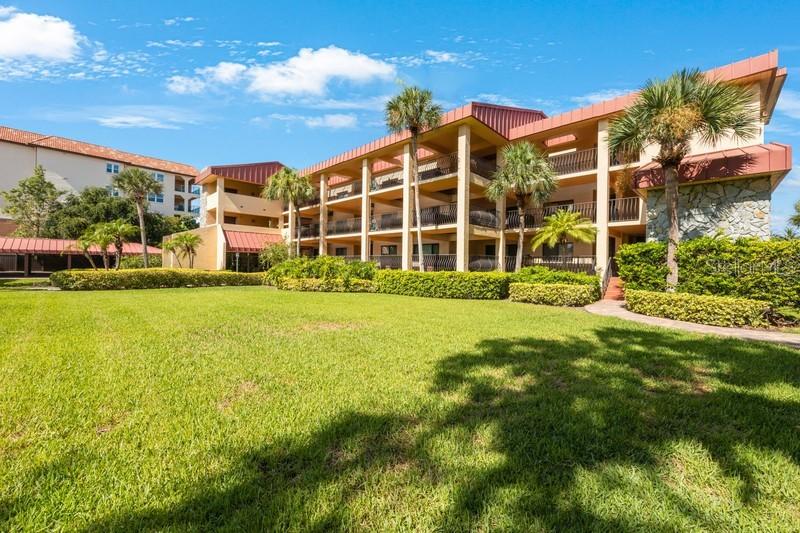 1060 Pinellas Bayway #103, St Petersburg, FL 33715