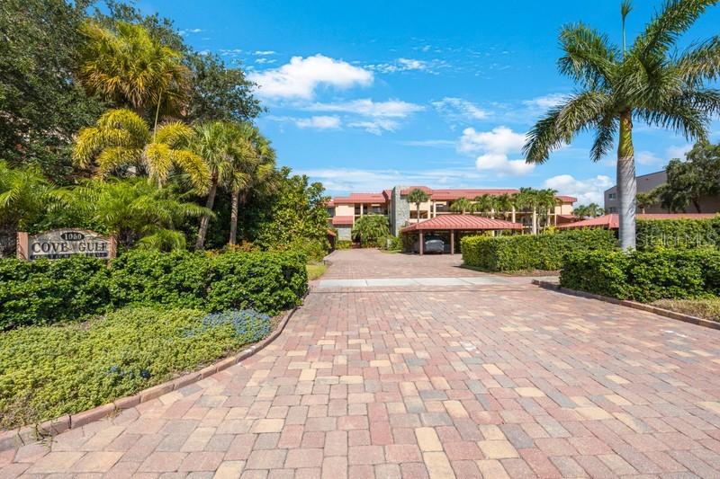 1060 Pinellas Bayway #103, St Petersburg, FL 33715