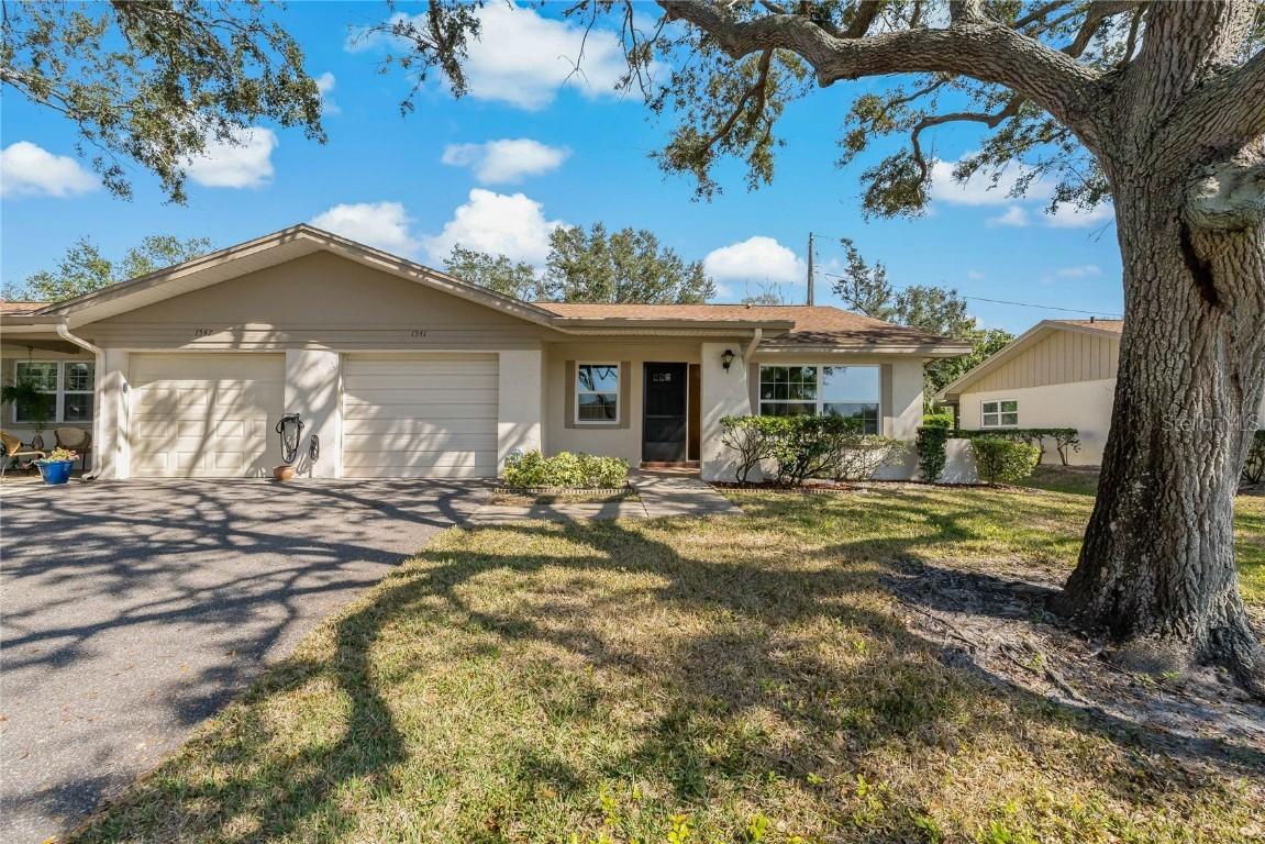 1541 Heather Ridge Blvd., Dunedin, FL 34698