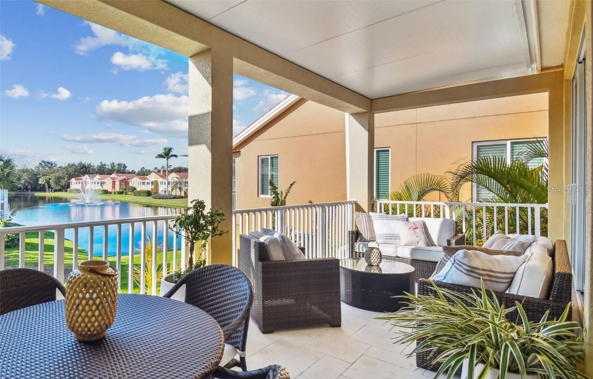 18 Franklin Ct. #D, St Petersburg, FL 33711