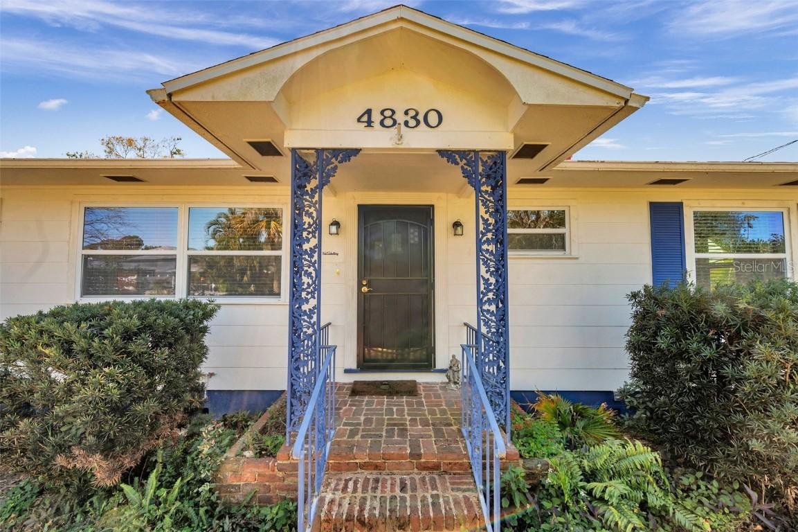 4830 14th Ave., St Petersburg, FL 33713