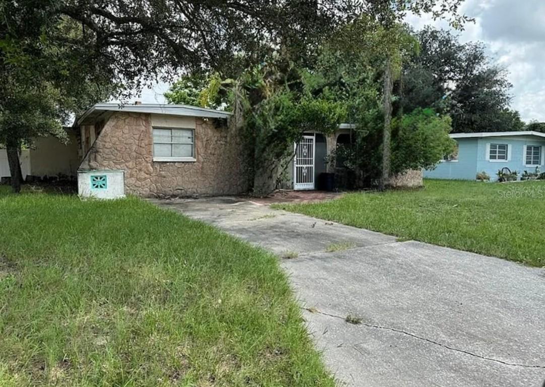5507 Forest Hills Dr., Holiday, FL 34690