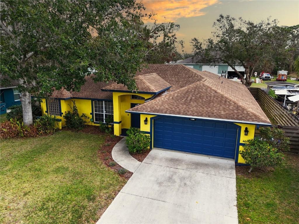1875 Oak Branch Dr., Sarasota, FL 34232