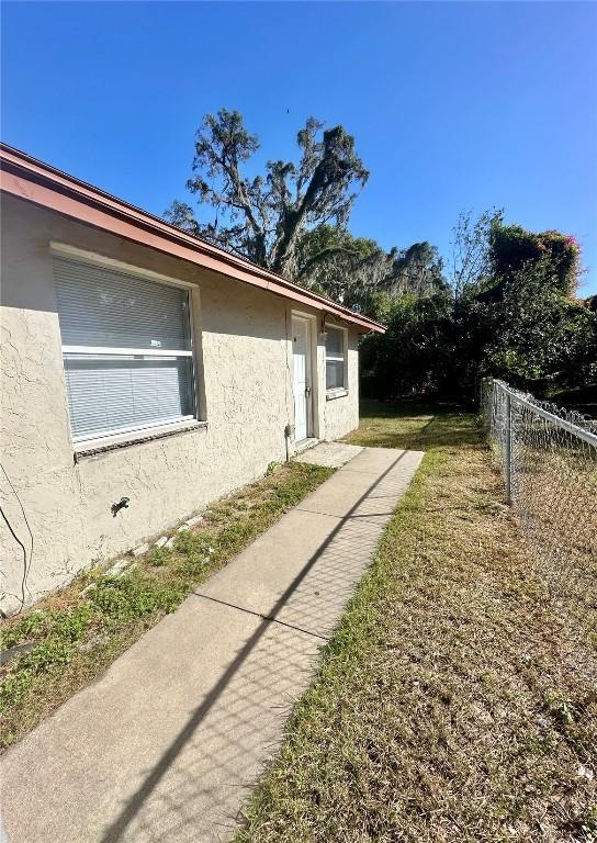 8805 N Brooks St. #A & B, Tampa, FL 33604