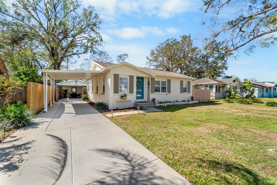1012 W Berry Ave., Tampa, FL 33603