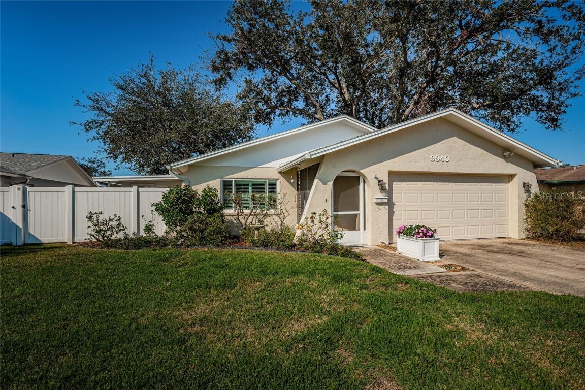 9940 69th St., Pinellas Park, FL 33782