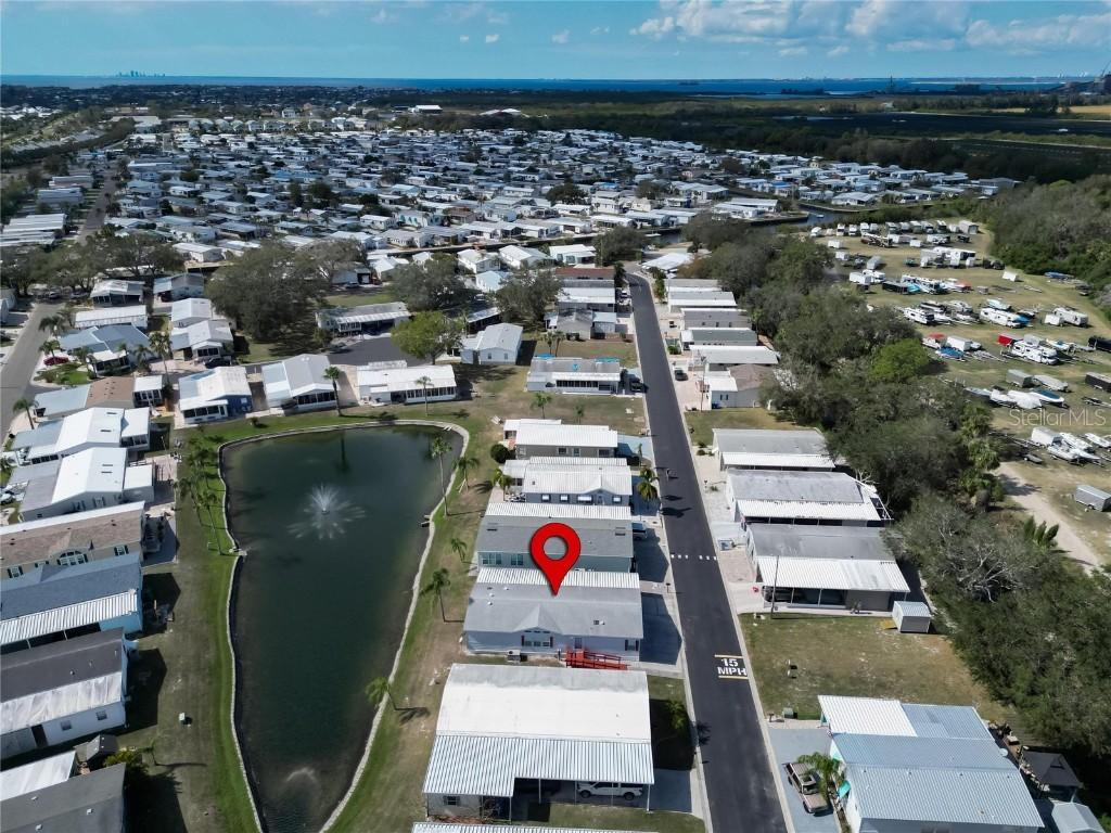 222 N Saint George Cir., Apollo Beach, FL 33572