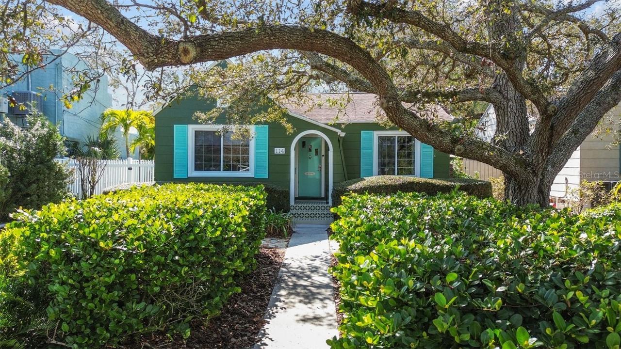 114 27th Ave., St Petersburg, FL 33704