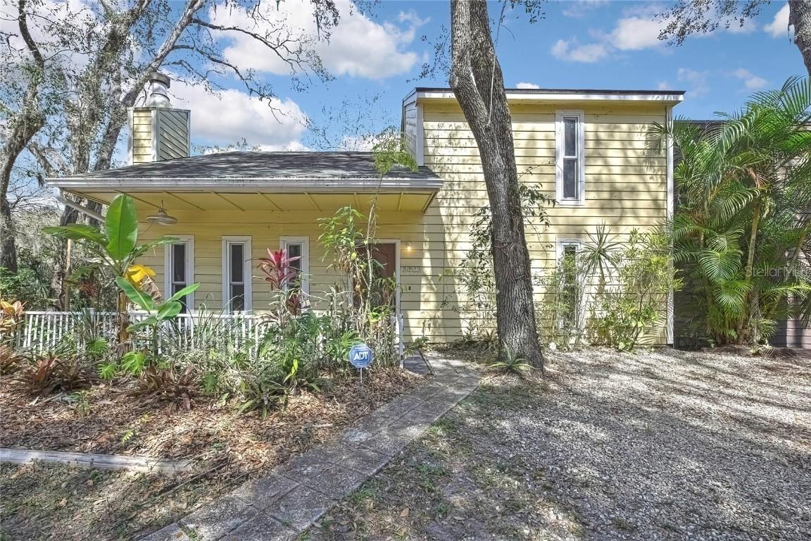 2602 Fiddlestick Cir., Lutz, FL 33559