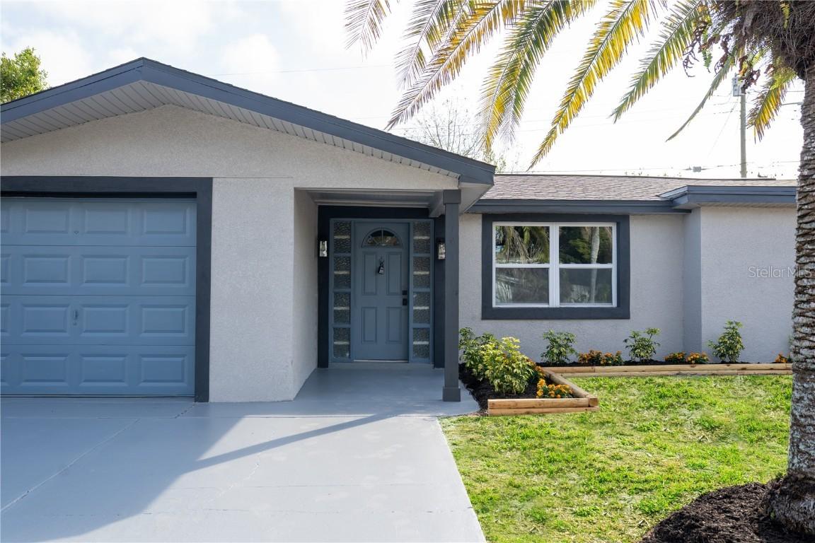 2406 Cool Rd., Holiday, FL 34690