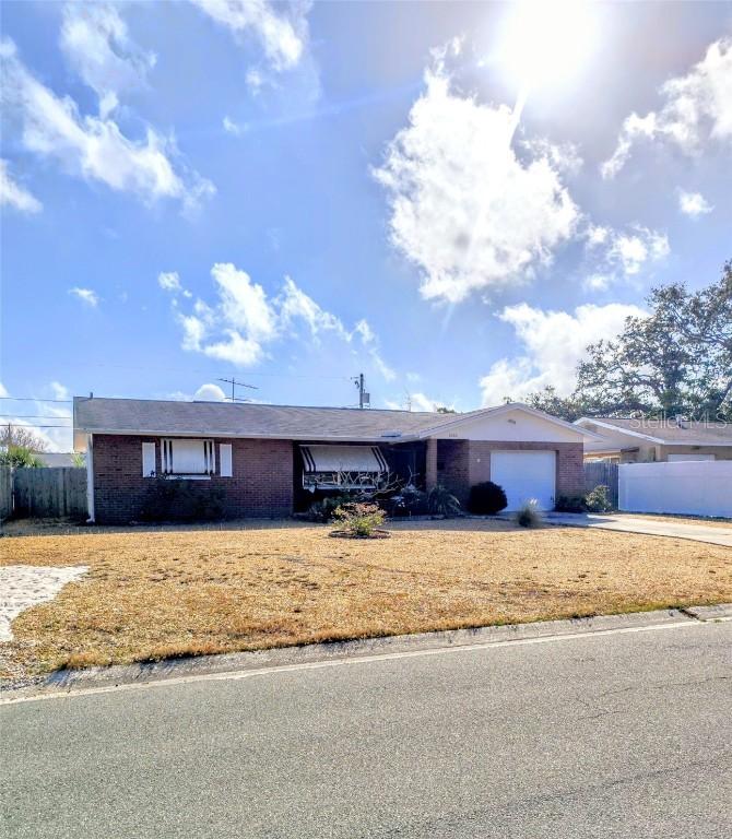 6352 Canton St., St Petersburg, FL 33712