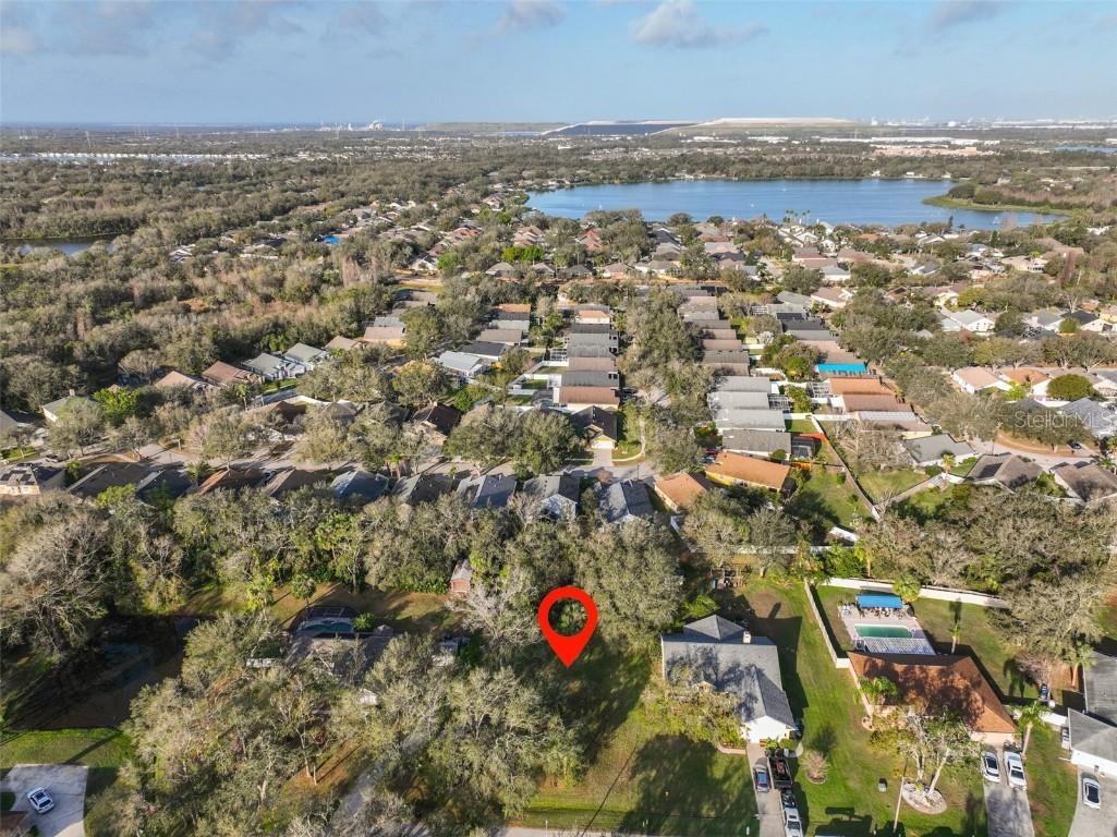 10407 Kankakee Ln., Riverview, FL 33578