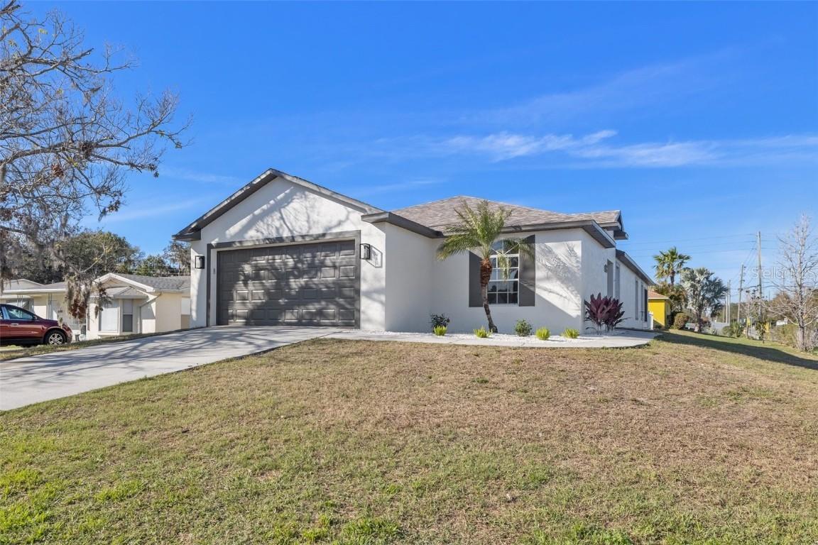 6449 Woodland Ln., New Port Richey, FL 34653