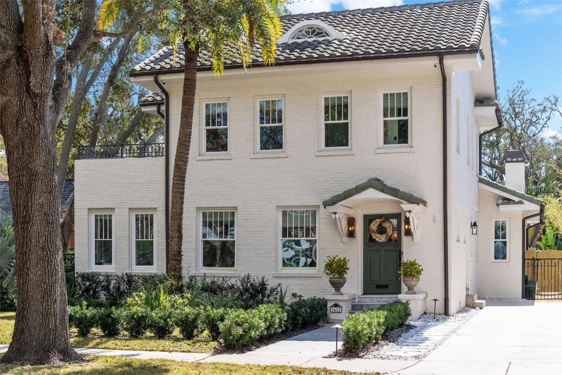 2412 W Sunset Dr., Tampa, FL 33629