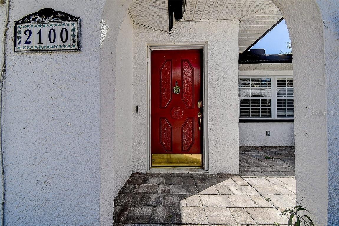 2100 Mcmullen Rd., Largo, FL 33771