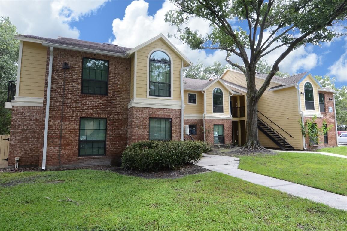 8642 Mallard Reserve Dr. #203, Tampa, FL 33614