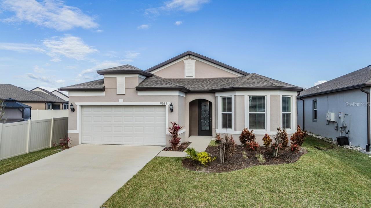 9588 Ibis Grove Blvd., Wesley Chapel, FL 33545