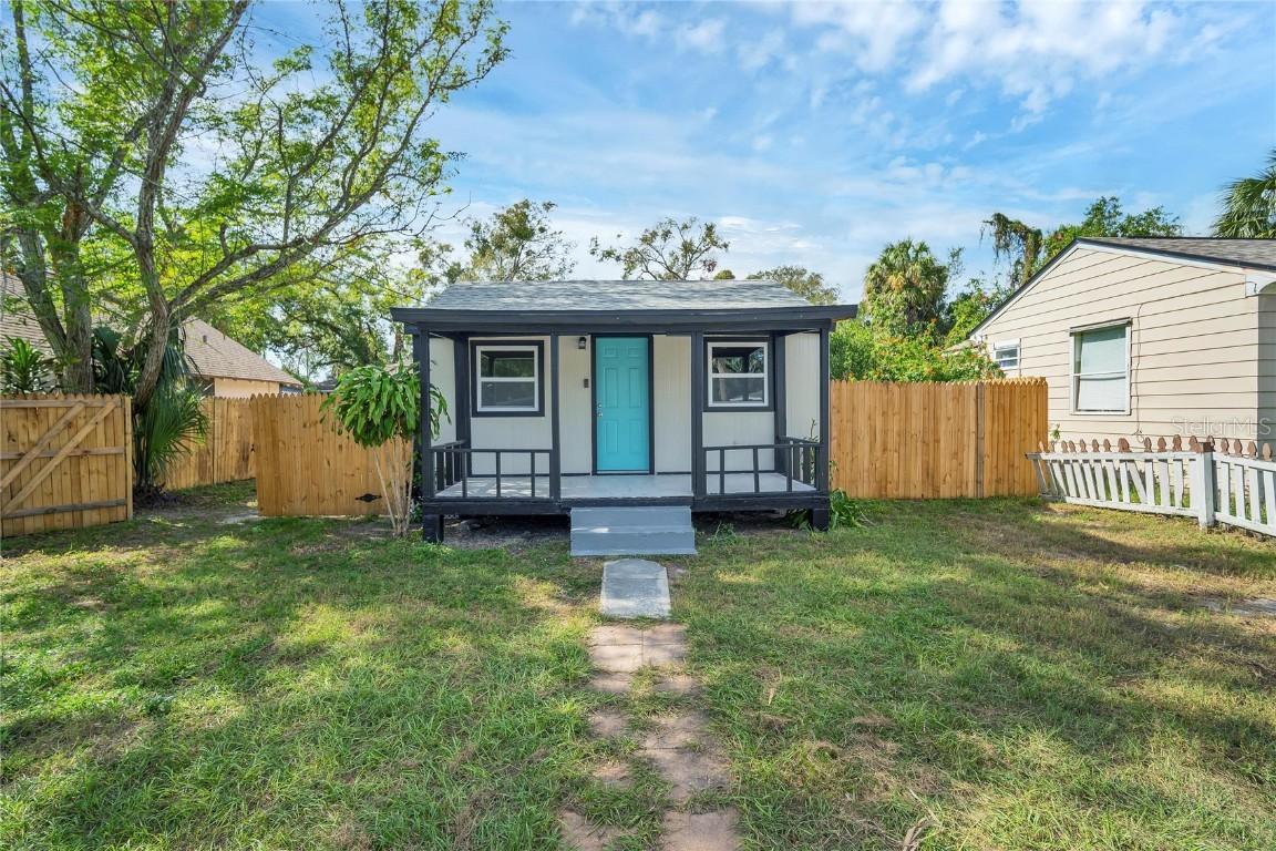 8308 N Mulberry St., Tampa, FL 33604