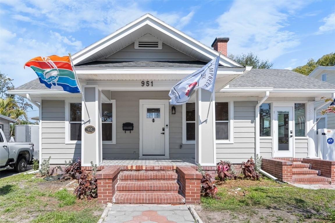 951 9th Ave., St Petersburg, FL 33705