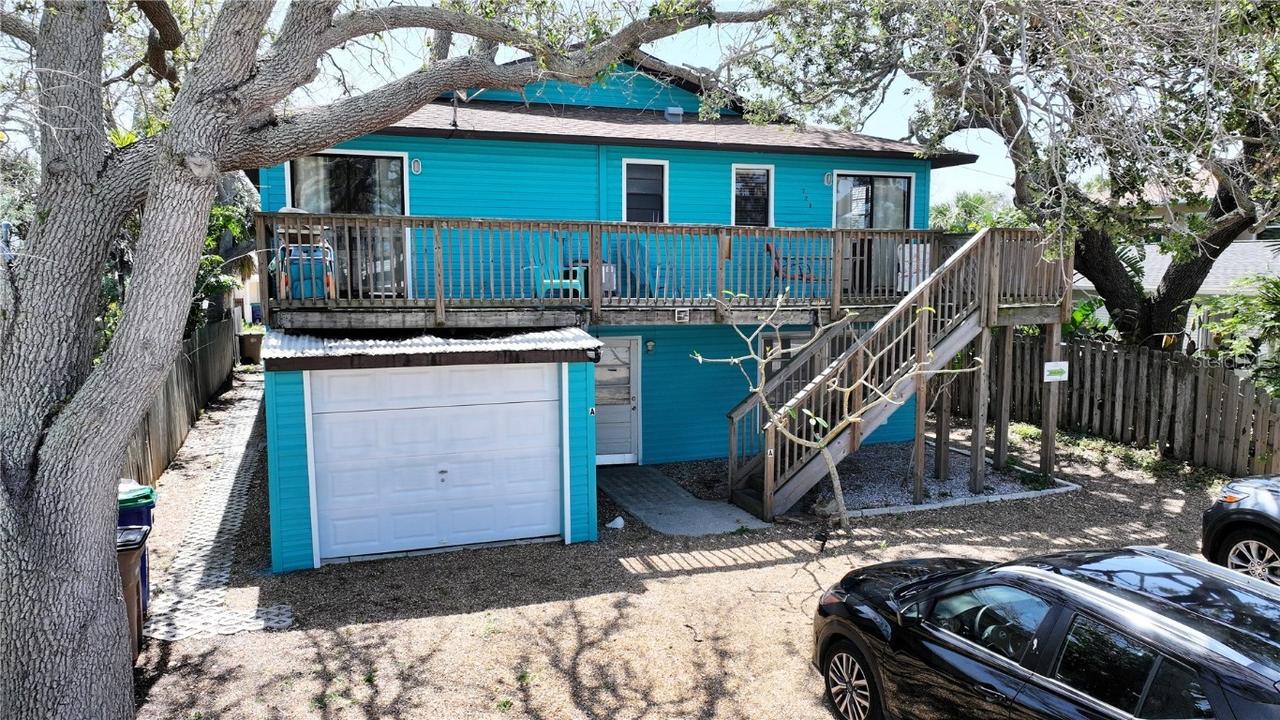 725 1st St, Indian Rocks Beach, FL 33785