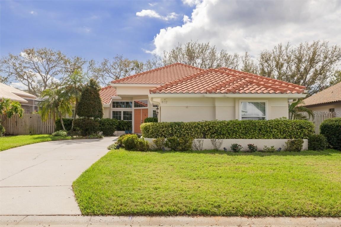 872 Live Oak Ter., St Petersburg, FL 33703