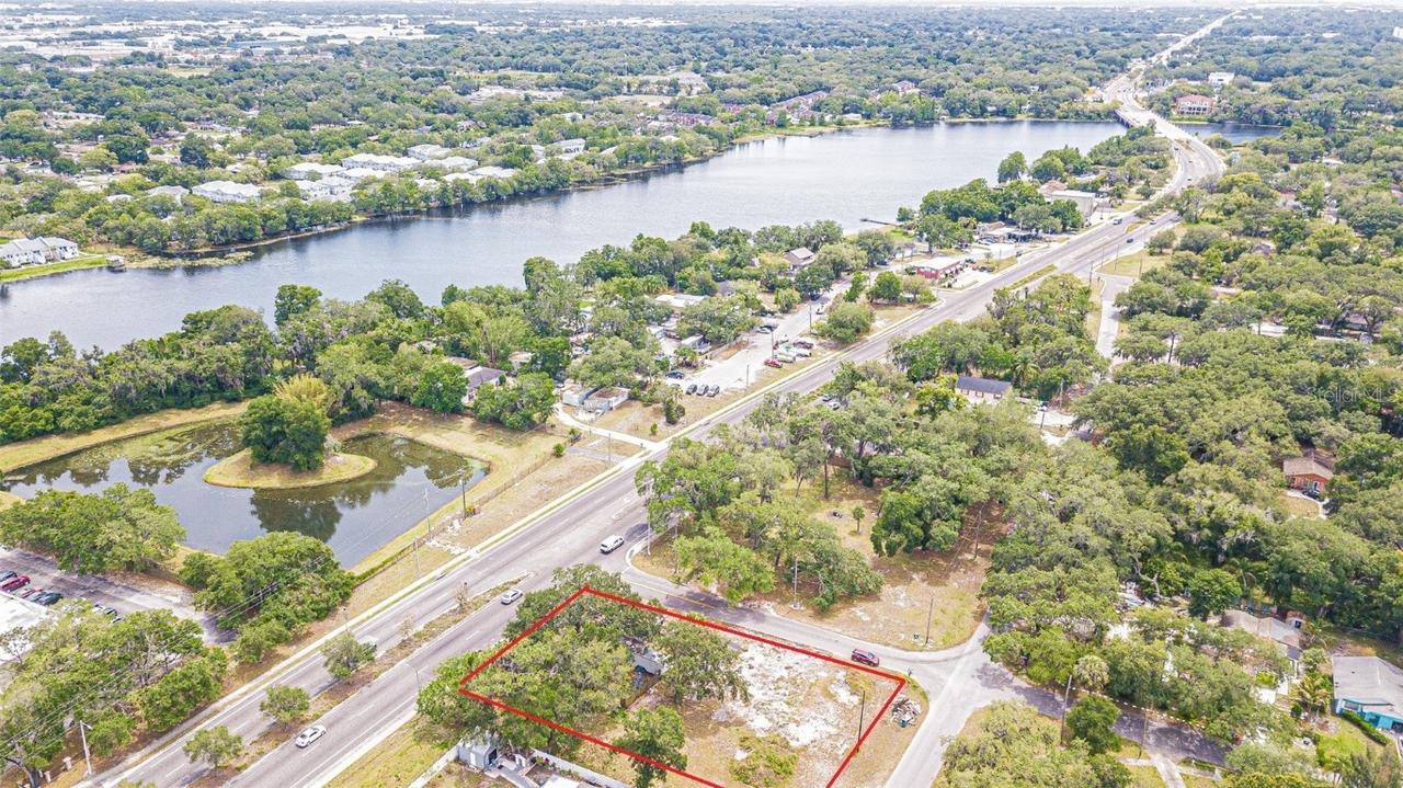 7502 N 40th St., Tampa, FL 33604