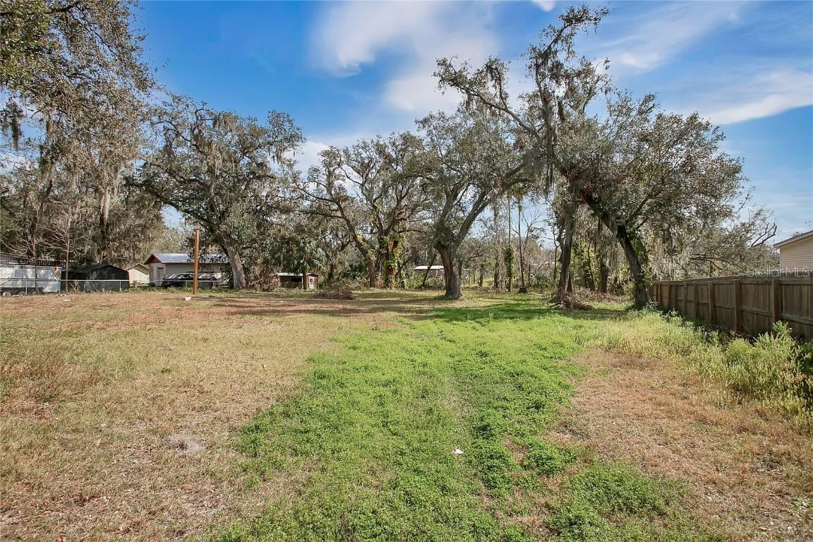 3490 Crest Ln., Mulberry, FL 33860