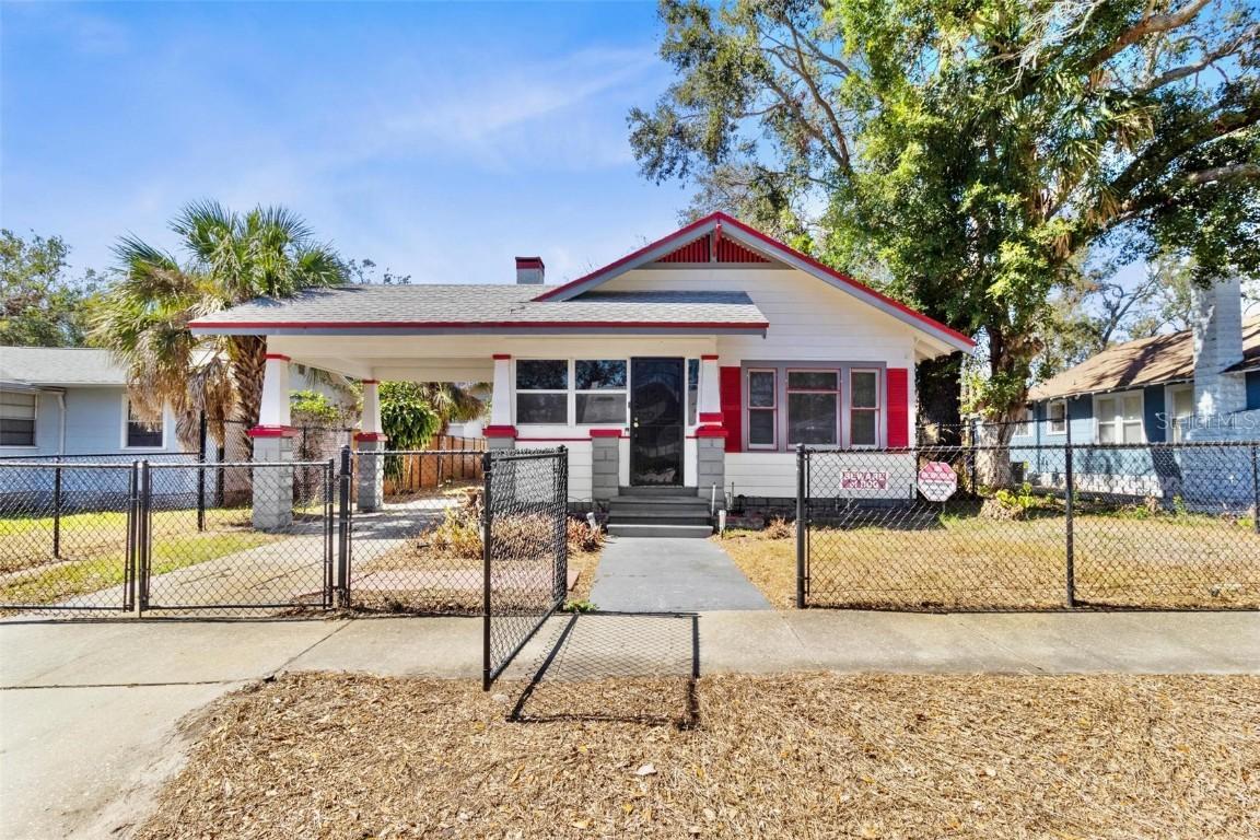 2045 11th St., St Petersburg, FL 33705