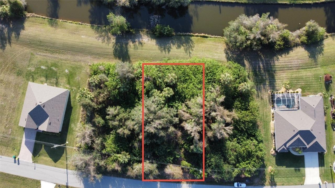 369 San Cristobal Ave., Punta Gorda, FL 33983