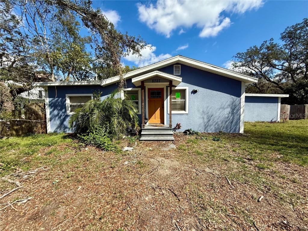 8727 N Temple Ave., Tampa, FL 33617