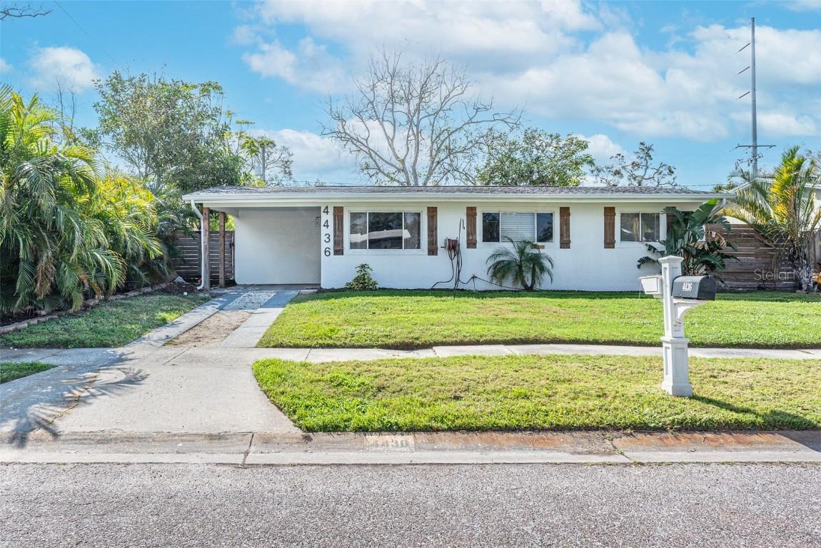 4436 W Trilby Ave., Tampa, FL 33616