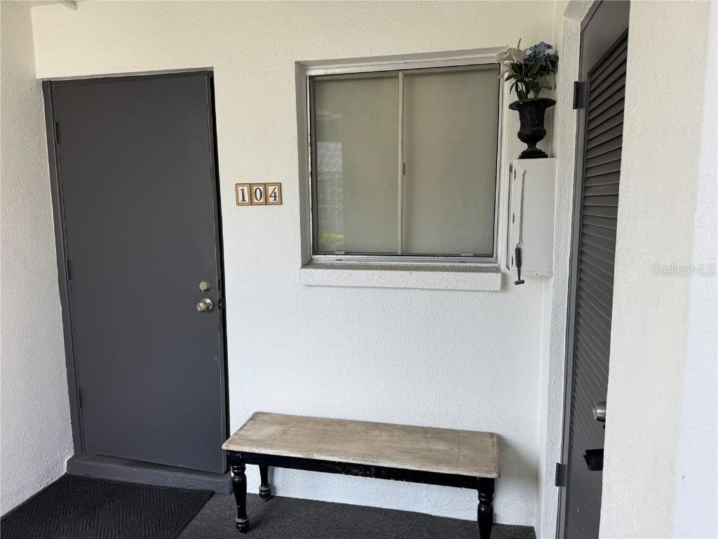 2944 W Bay Dr. #104, Belleair Bluffs, FL 33770