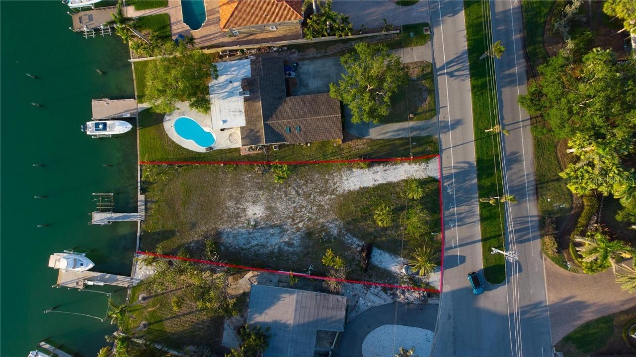 10304 Paradise Blvd., Treasure Island, FL 33706