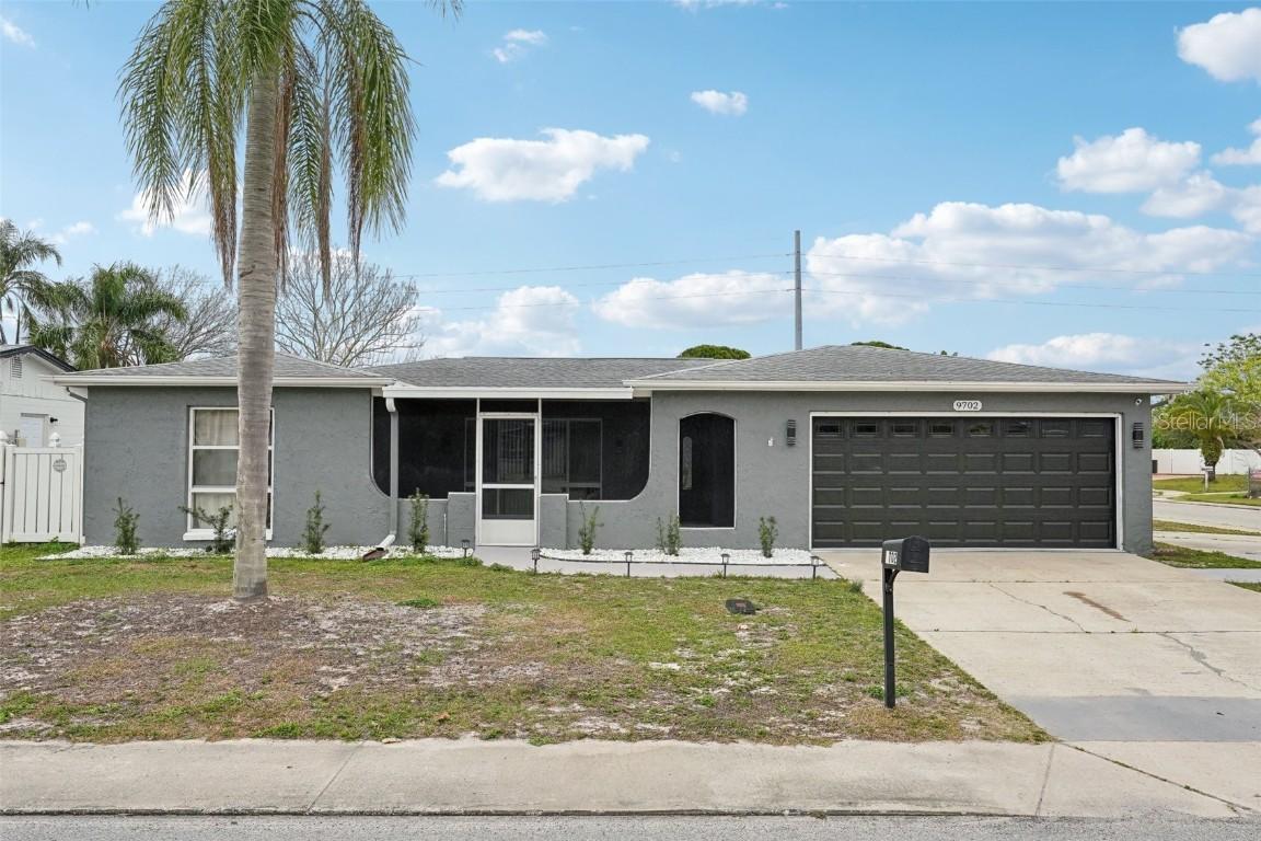 9702 Marlinton Ln., Port Richey, FL 34668