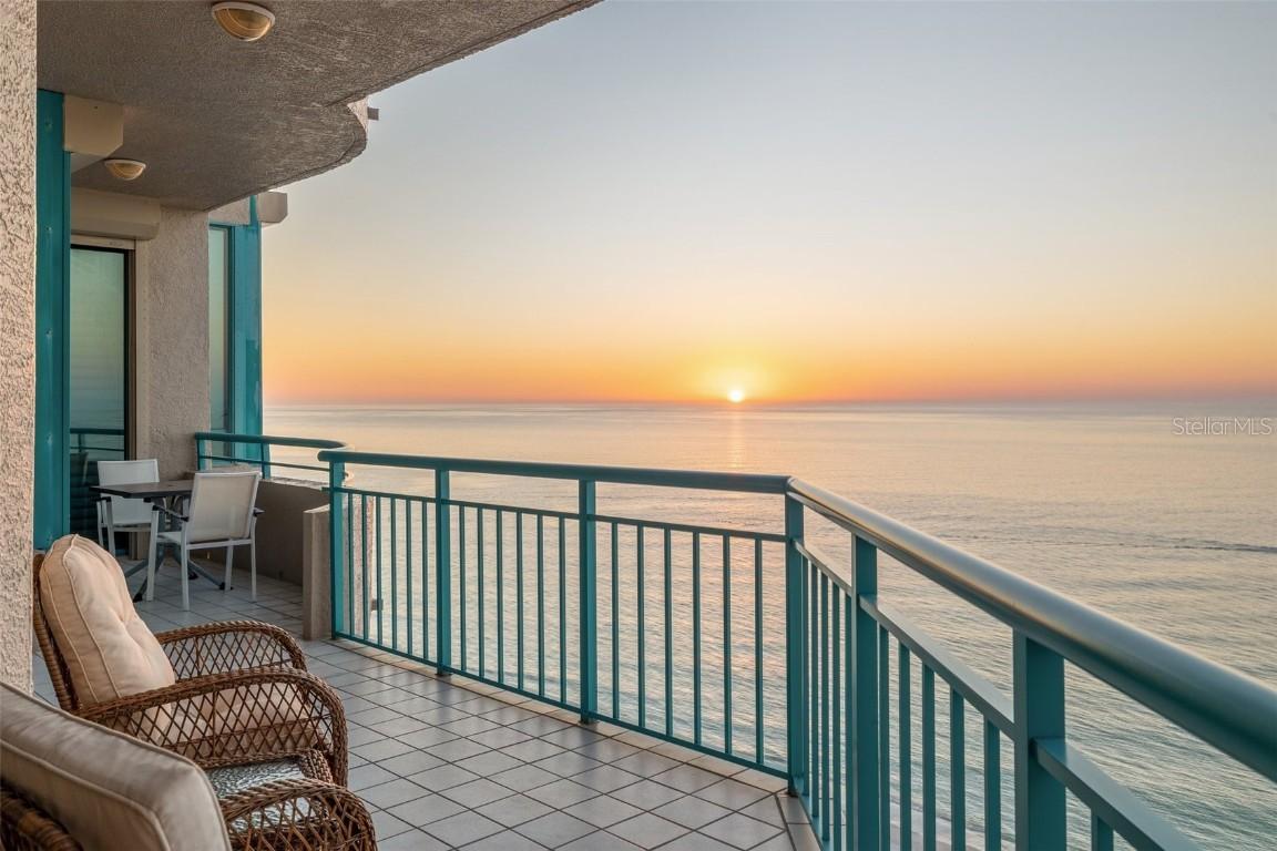 1560 Gulf Blvd. #1202, Clearwater Beach, FL 33767