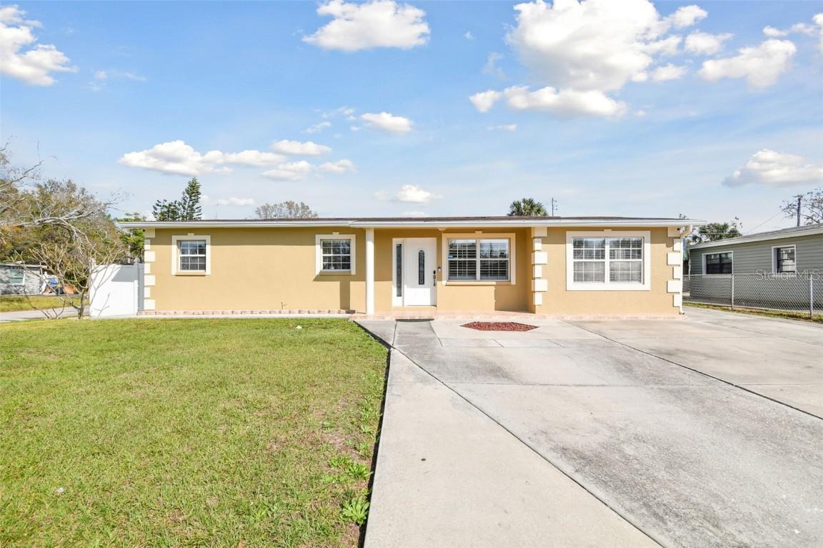 4931 Murray Hill Dr., Tampa, FL 33615